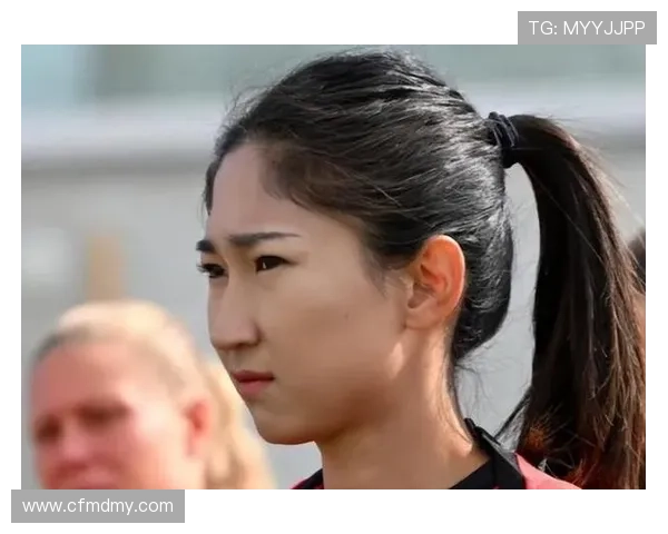 [女足]王妍雯机敏补射破门 中国女足打破僵局.